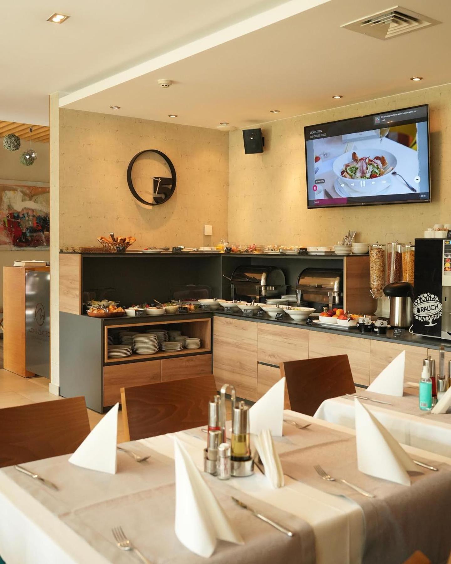 Hotel Mons Ζλάτιμπορ Εξωτερικό φωτογραφία